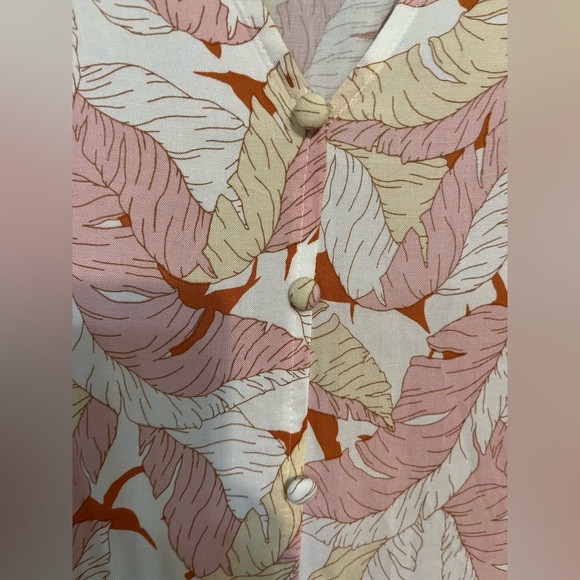 Nine West Flowy Pink and Cream Sleeveless Dress Front Buttons Tiered M New - Picture 4 of 9